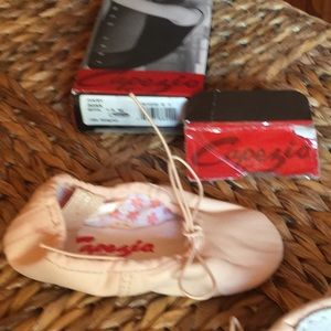 Salvatore Capezio Dance flats